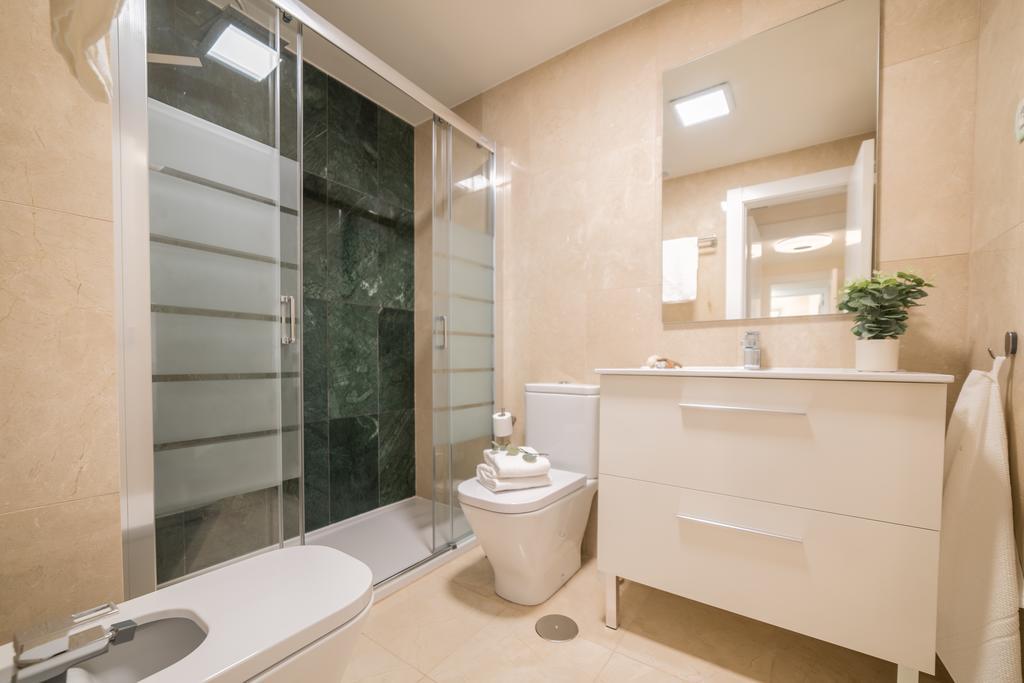 La Serna Premium Center Malaga Room photo