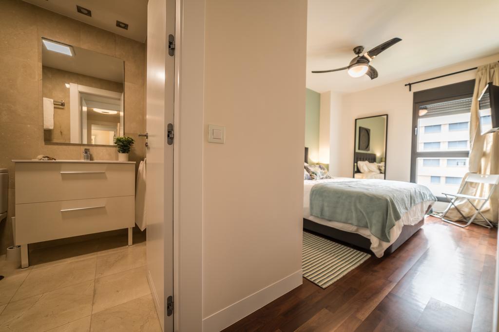 La Serna Premium Center Malaga Room photo